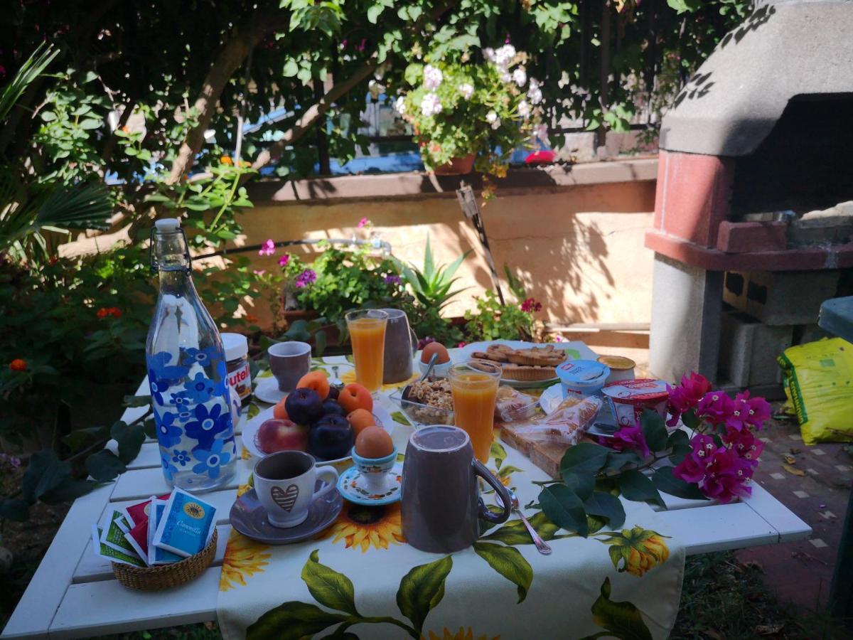 Il Giardino di Anna - Charming rooms in Cagliari Esterno foto